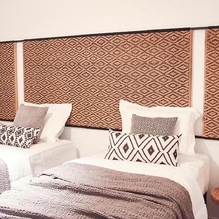 Katikia Luxury Living Apartment *